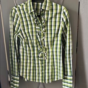 Wallmann button down blouse 4 Checkered Ruffle front Green and cream
